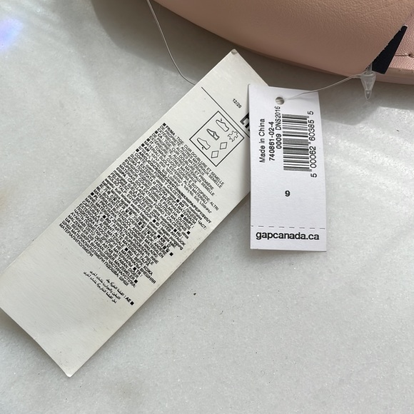 Light pink Gap leather sandals - Picture 4 of 4